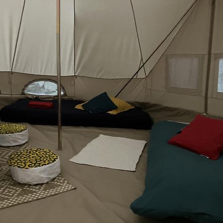 Grande Tente Tipi En Pleine Foret Burzet Εξωτερικό φωτογραφία