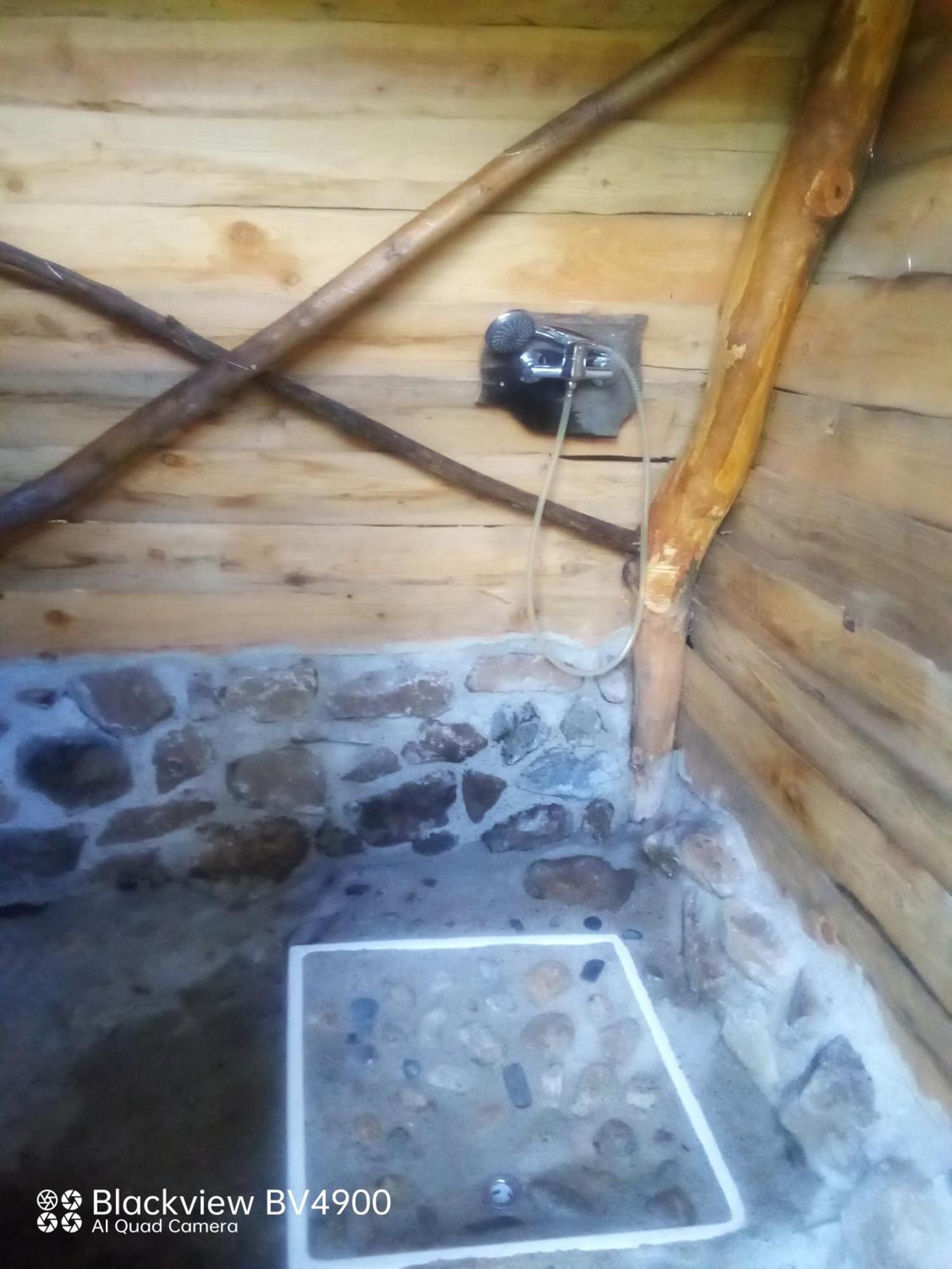 Grande Tente Tipi En Pleine Foret Burzet Εξωτερικό φωτογραφία